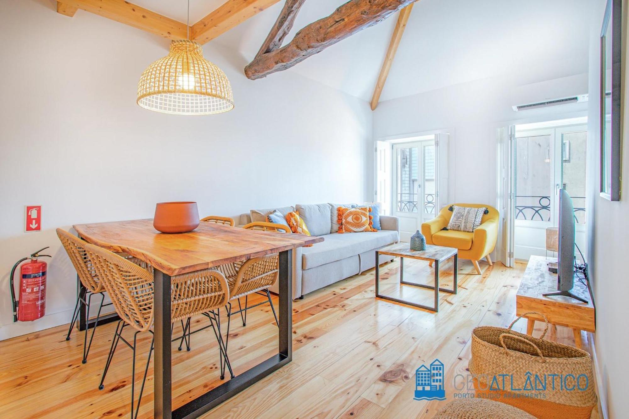 شقة Poveiros Oak Loft - Santo Ildefonso بورتو المظهر الخارجي الصورة
